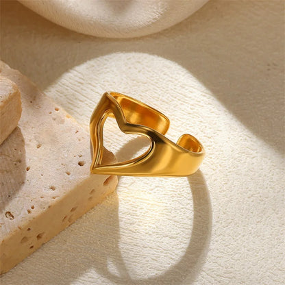 Eternal Love Ring - 18k Gold