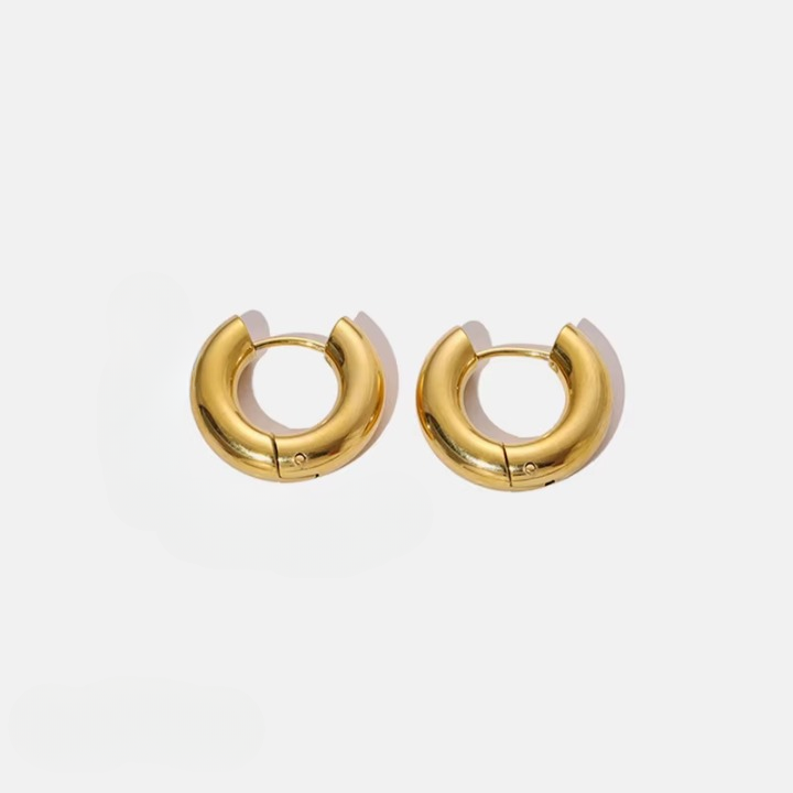 Signature Hoop Earrings - 18k Gold